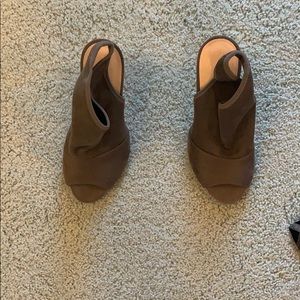 High heels Nine West